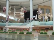Ostoskeskuksia Yas Mall